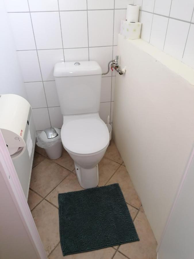 Ferienwohnung Schuhmann Mit Wintergarten Und Garten Therme Aquapulco Und Ikuna Erlebnispark, Zoo Schmiding 20 Min Mit Auto Entfernt Ab 3 Naechte Buchbar Hinzenbach Екстериор снимка